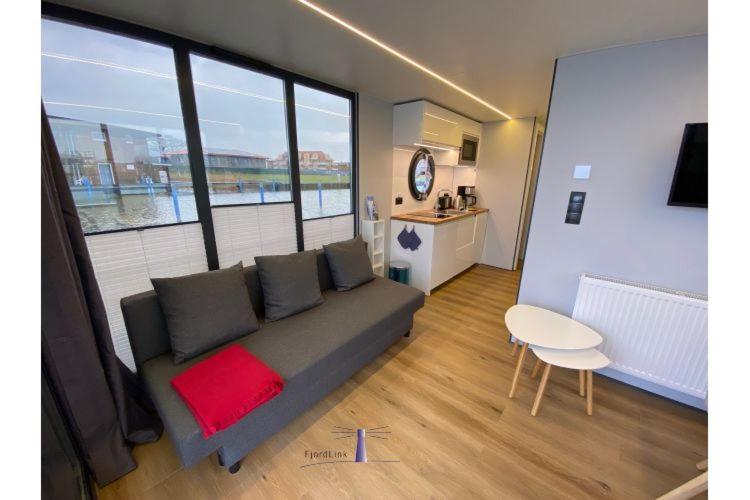 Hausboot Fjord Vela Mit Biosauna In Barth Zewnętrze zdjęcie